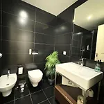 Apartament House Charms *