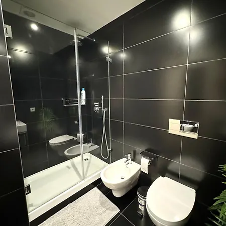 House Charms * Lisbon